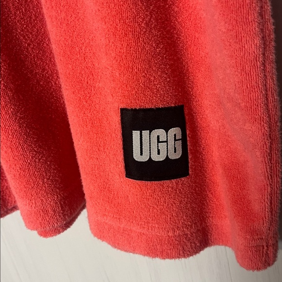 UGG Mathew SS Tee FL T-shirt in‎ Coral - Picture 2 of 6